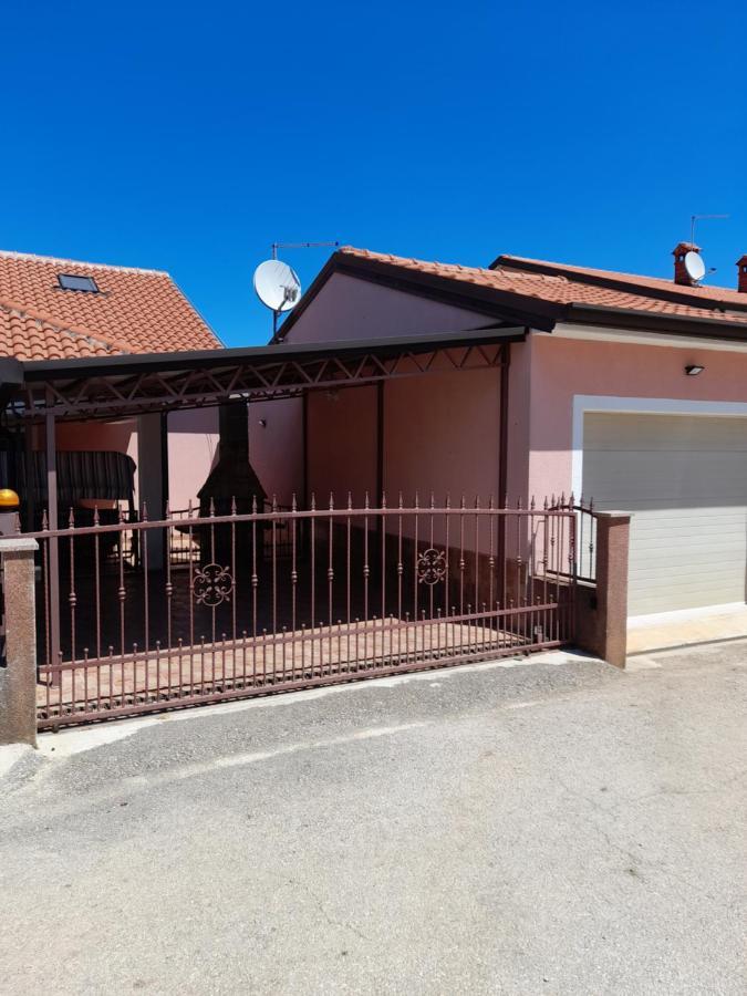 Apartman Jeger Umag Exterior photo