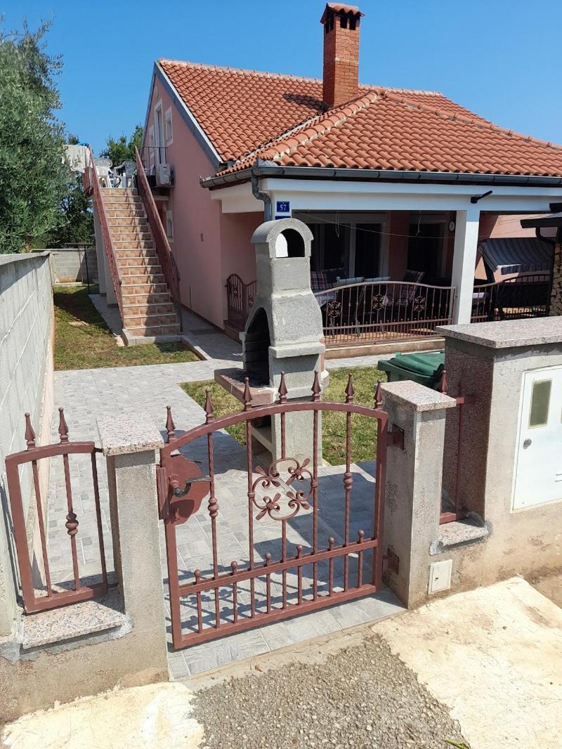 Apartman Jeger Umag Exterior photo
